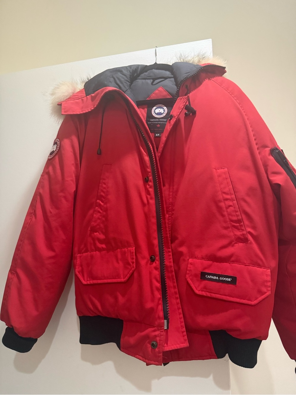 Men’s Canada Goose Chilliwack Red Parka Jacket with Fur Trim, size S